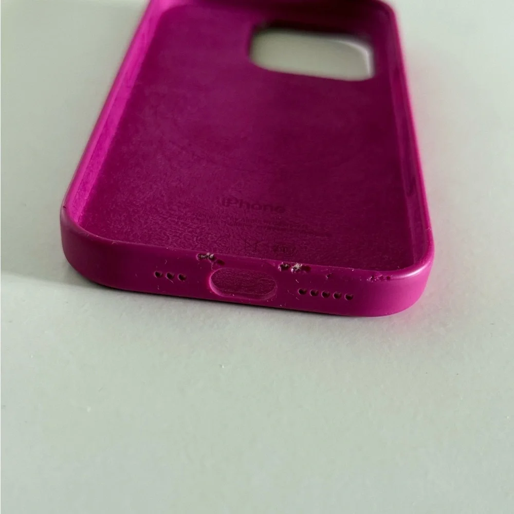iPhone 16 Pro Apple Fuchsia Phone Case